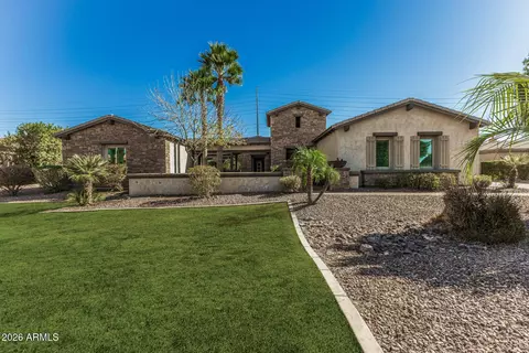 4675 S Banning Dr, Gilbert, AZ 85297 photo 3
