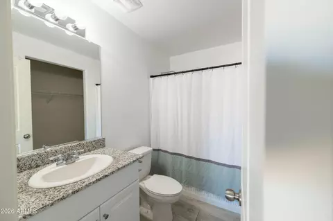 Bath - 122 E Dewey Ave, Coolidge, AZ 85128 photo 3 of 3