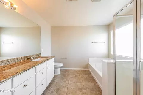 Bath - 6716 S 36th Ln, Phoenix, AZ 85041 photo 1 of 3