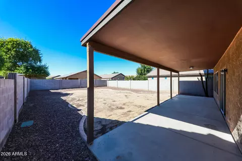 Exterior - 6716 S 36th Ln, Phoenix, AZ 85041 photo 2 of 2