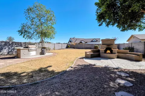 2011 E Andalusian Loop, San Tan Valley, AZ 85140