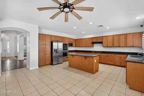 Kitchen - 11355 E Solina Cir, Mesa, AZ 85212 photo 1 of 6