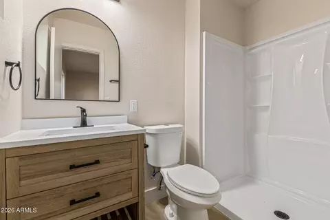 Bath - 4634 W Weldon Ave, Phoenix, AZ 85031 photo 1 of 2