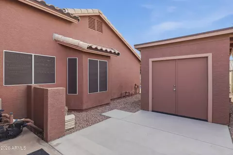 Exterior - 6261 E Pearl St, Mesa, AZ 85215 photo 5 of 5