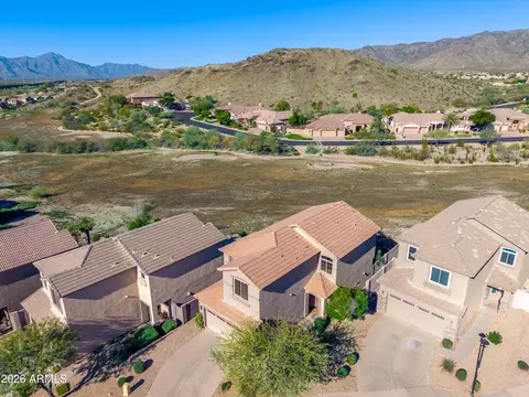 View/Area - 414 E Redwood Ln, Phoenix, AZ 85048 photo 3 of 12