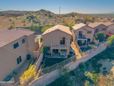 View/Area - 414 E Redwood Ln, Phoenix, AZ 85048 photo 5 of 12