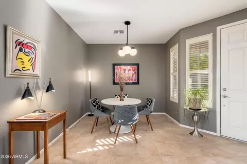 Dining - 414 E Redwood Ln, Phoenix, AZ 85048 photo 1 of 1