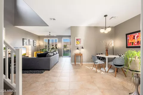 Entry Way - 414 E Redwood Ln, Phoenix, AZ 85048 photo 1 of 1