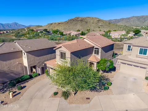 View/Area - 414 E Redwood Ln, Phoenix, AZ 85048 photo 2 of 12