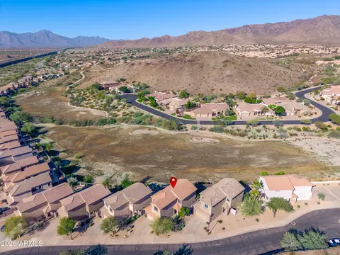 View/Area - 414 E Redwood Ln, Phoenix, AZ 85048 photo 8 of 12