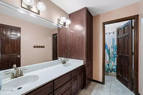 Bath - 2029 E Lockwood St, Mesa, AZ 85213 photo 1 of 4