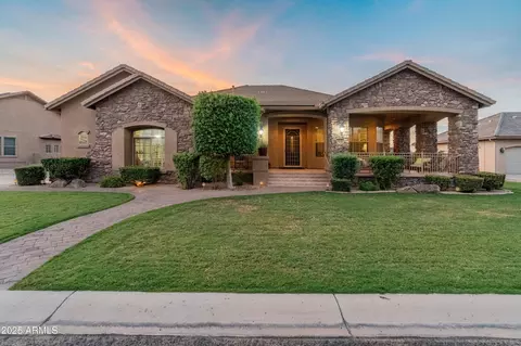 4110 W Oraibi Dr, Glendale, AZ 85308