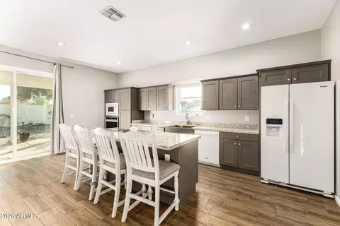 Kitchen - 2863 E Cedar Waxwing Dr, Gilbert, AZ 85298 photo 6 of 7
