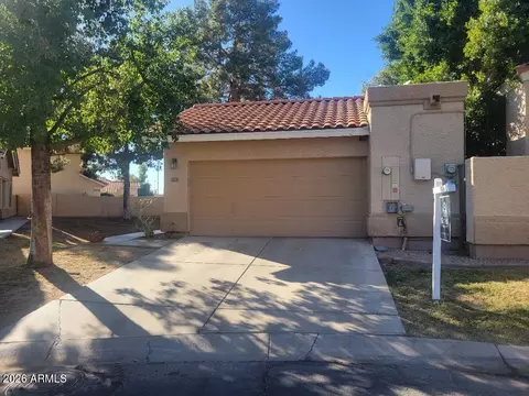 6736 S Wilson St, Tempe, AZ 85283