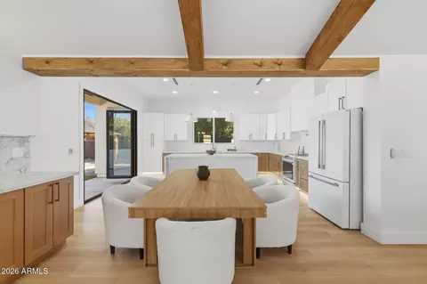 Dining - 333 W Seldon Ln, Phoenix, AZ 85021 photo 2 of 3