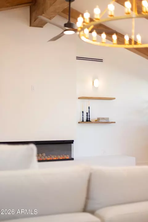 Living - 333 W Seldon Ln, Phoenix, AZ 85021 photo 9 of 9