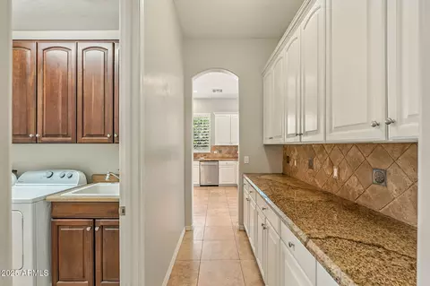 633 S Parkcrest St, Gilbert, AZ 85296 photo 26
