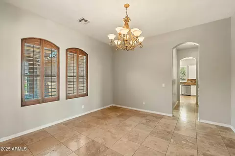 633 S Parkcrest St, Gilbert, AZ 85296 photo 8