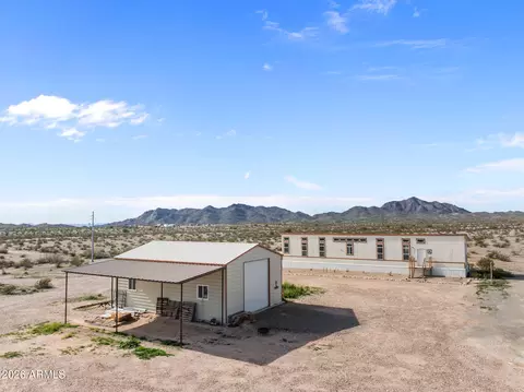39050 Dobbins Ln, Salome, AZ 85348