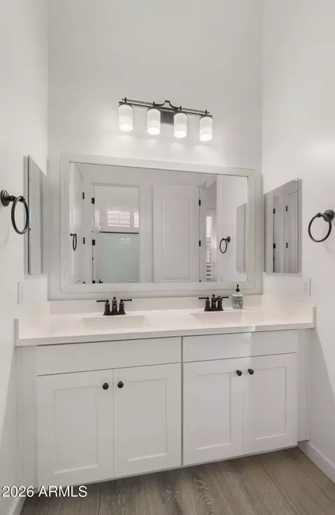 Bath - 8143 E Jaeger St, Mesa, AZ 85207 photo 6 of 7
