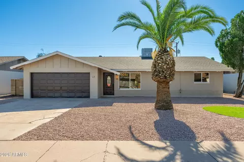 17 E Cairo Dr, Tempe, AZ 85282