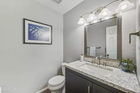 Bath - 1645 W Baseline Rd #2002, Mesa, AZ 85202 photo 1 of 2