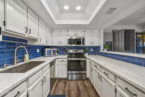 Kitchen - 1645 W Baseline Rd #2002, Mesa, AZ 85202 photo 1 of 3