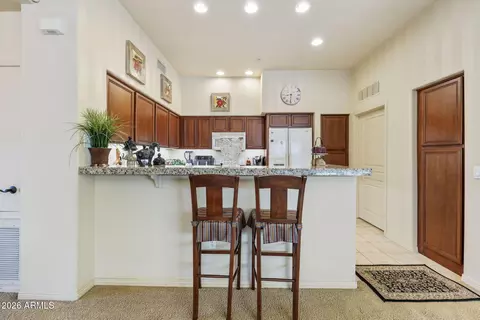 Kitchen - 2989 N 44th St #3018, Phoenix, AZ 85018 photo 2 of 4