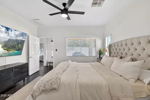 Bedroom - 4212 E Washington Ct, Gilbert, AZ 85234 photo 3 of 6