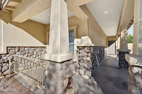Exterior - 4212 E Washington Ct, Gilbert, AZ 85234 photo 2 of 9