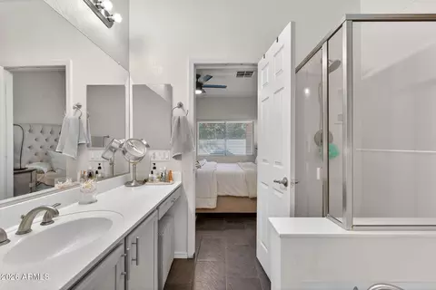 Bath - 4212 E Washington Ct, Gilbert, AZ 85234 photo 1 of 4