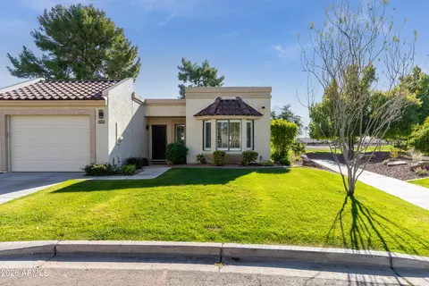 9749 W Taro Ln, Peoria, AZ 85382