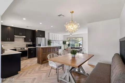Dining - 2518 E Louise Dr, Phoenix, AZ 85032 photo 1 of 2