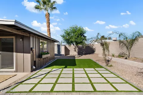 Exterior - 2518 E Louise Dr, Phoenix, AZ 85032 photo 2 of 3