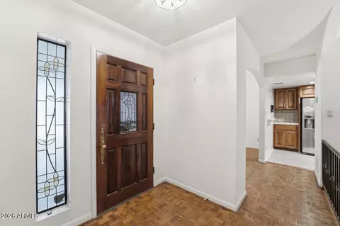 Entry Way - 8432 N 18th Ave, Phoenix, AZ 85021 photo 2 of 4