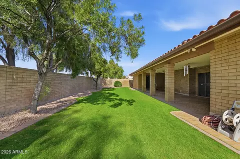 Exterior - 8432 N 18th Ave, Phoenix, AZ 85021 photo 12 of 13