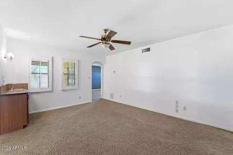 Living - 8432 N 18th Ave, Phoenix, AZ 85021 photo 3 of 5