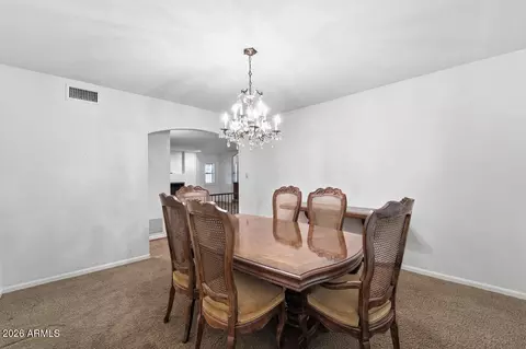 Dining - 8432 N 18th Ave, Phoenix, AZ 85021 photo 2 of 4