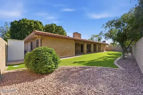 Exterior - 8432 N 18th Ave, Phoenix, AZ 85021 photo 10 of 13