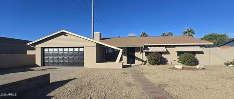 2644 W Corrine Dr, Phoenix, AZ 85029