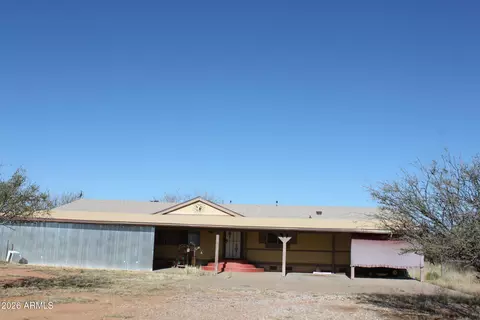 7197 S Pintek Ln, Hereford, AZ 85615