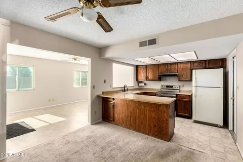 Kitchen - 2857 E Jerome Ave, Mesa, AZ 85204 photo 2 of 5
