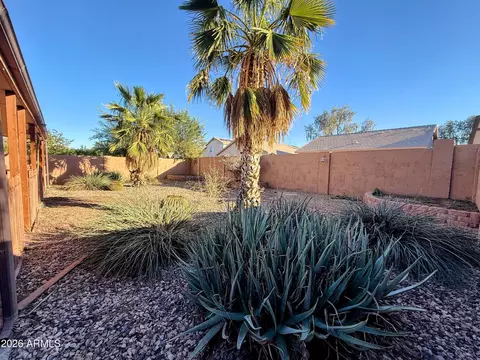 Exterior - 805 W Sunset Dr, Coolidge, AZ 85128 photo 3 of 4
