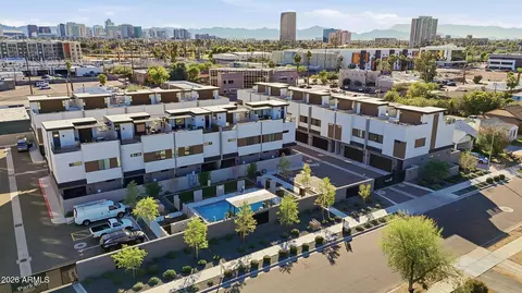 View/Area - 377 E Windsor Ave #1, Phoenix, AZ 85004 photo 3 of 6