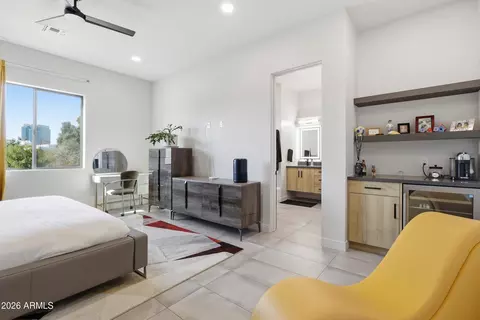 Bedroom - 377 E Windsor Ave #1, Phoenix, AZ 85004 photo 1 of 5