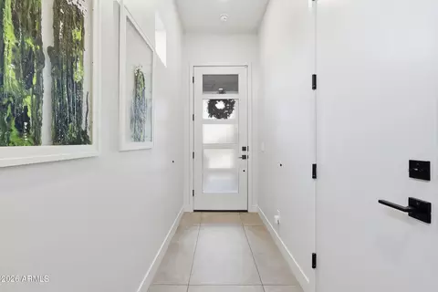 Entry Way - 377 E Windsor Ave #1, Phoenix, AZ 85004 photo 1 of 5
