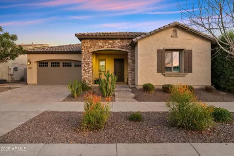 9913 E Rubidium Ave, Mesa, AZ 85212