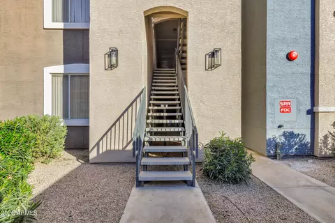 5345 E Van Buren St #221, Phoenix, AZ 85008