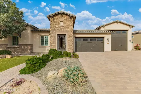 9176 W Sands Dr, Peoria, AZ 85383