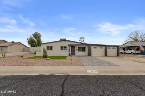 3009 E Corrine Dr, Phoenix, AZ 85032